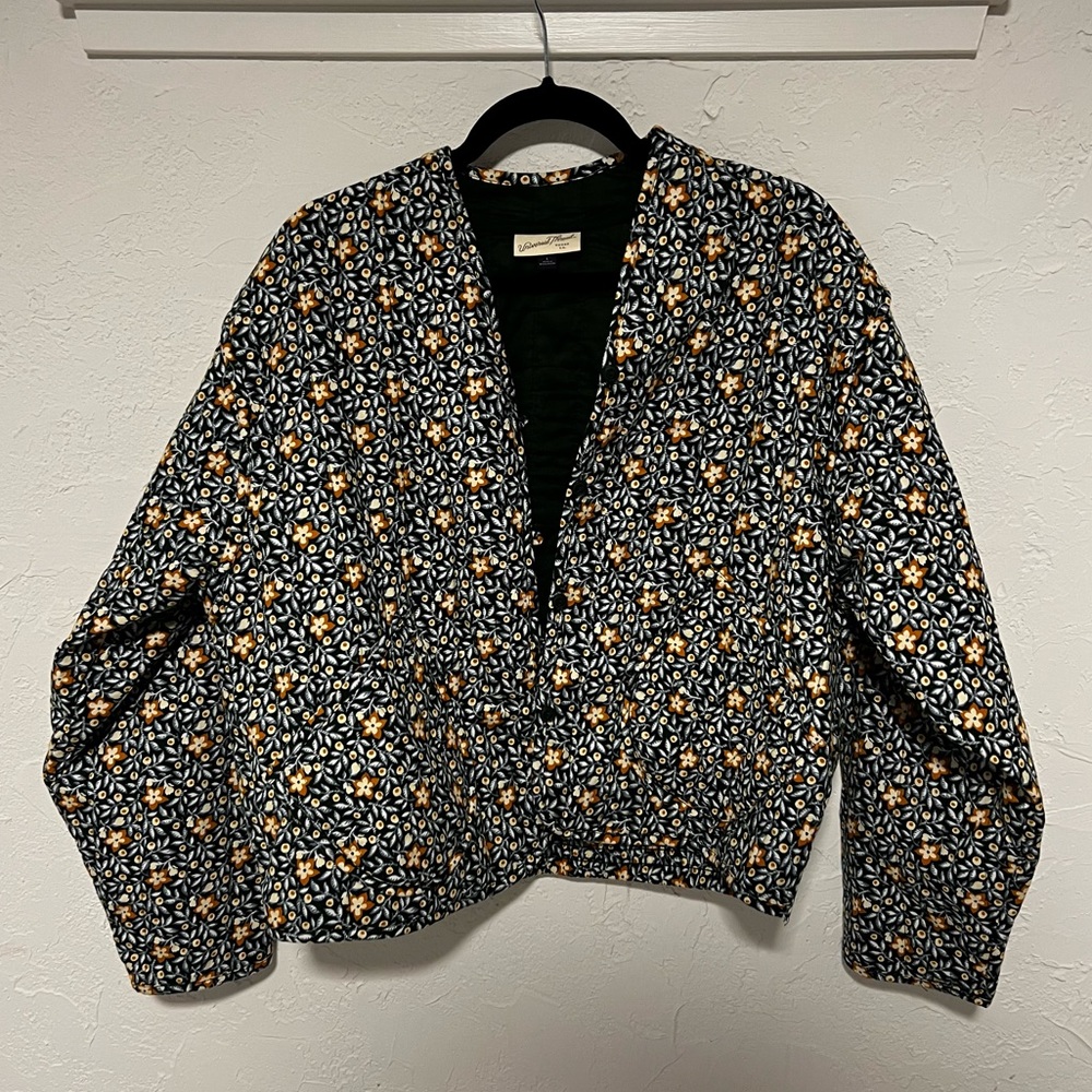Universal Thread Green Tiny Floral Quilted Jacket